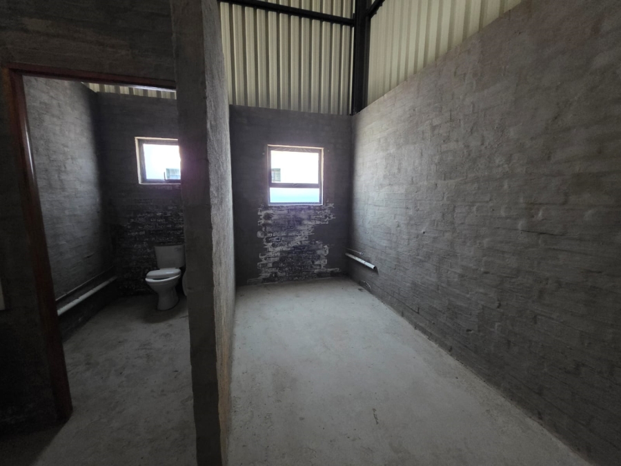To Let commercial Property for Rent in Tredenham Free State